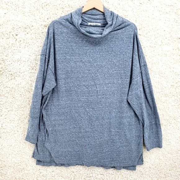 We The Free Tops - WE the Free Free People women US Medium grey turtleneck shirt oversized fit knit